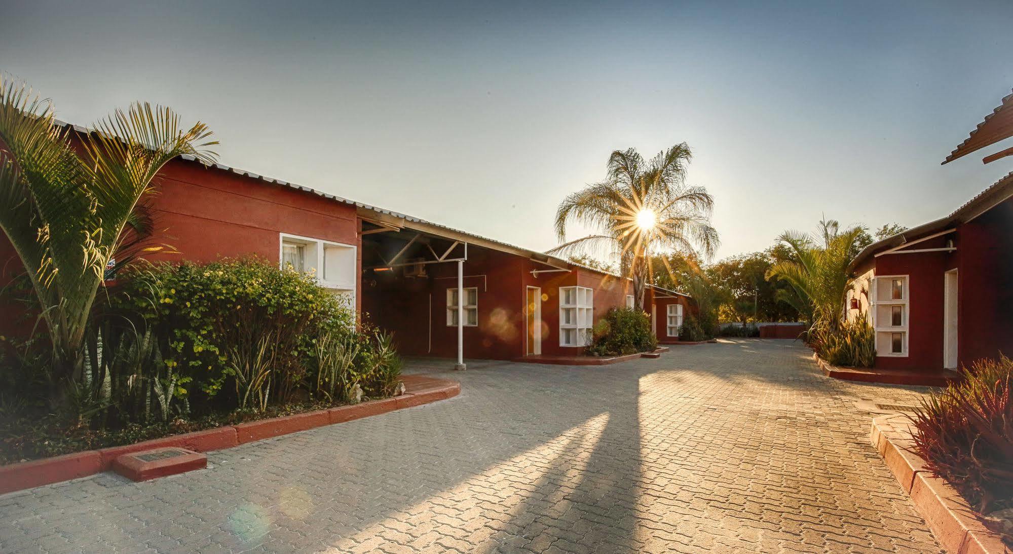 Mokoro Lodge Maun Exterior foto